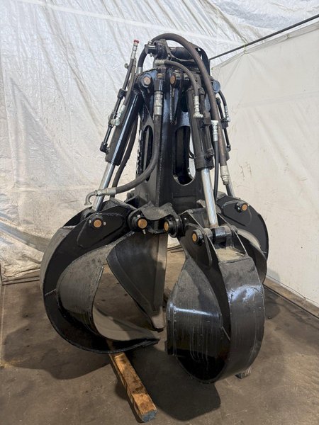 *REFURBISHED* MACK HYDRAULIC SCRAP GRAPPLE/CLAW. STOCK #0430726