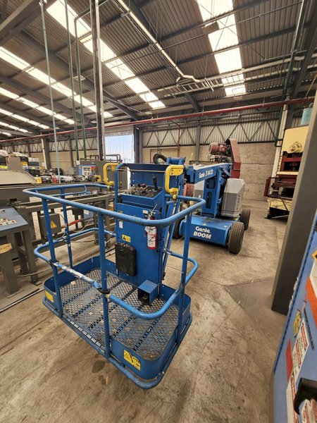 Used 2018 Genie Z-34/22 Electric Boom Lift For Sale