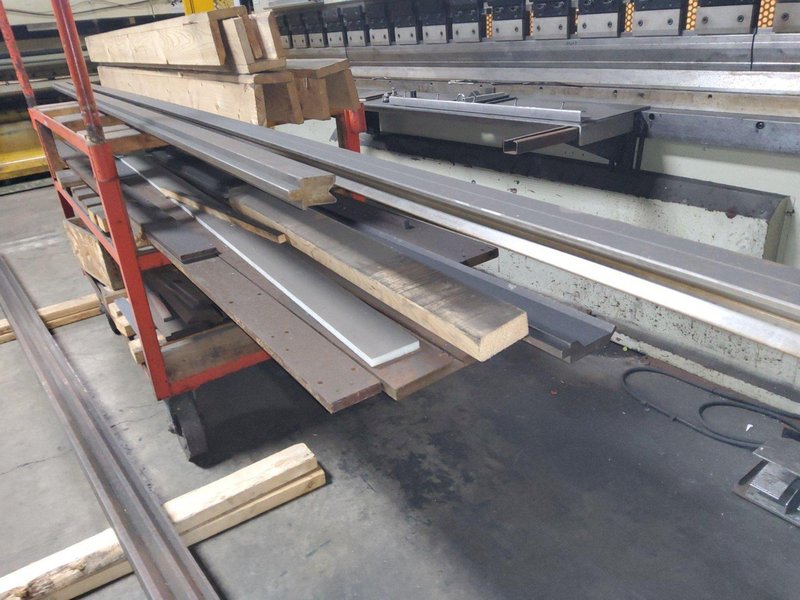 U.S. INDUSTRIAL MACHINERY 155 TON X 12′ CNC BRAKE PRESS