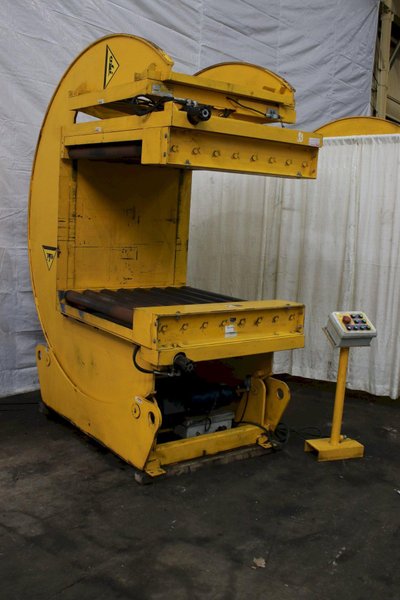 3000 LBS AIR TECHNICAL INDUSTRIES PACMAN TYPE UPENDER: STOCK #76418