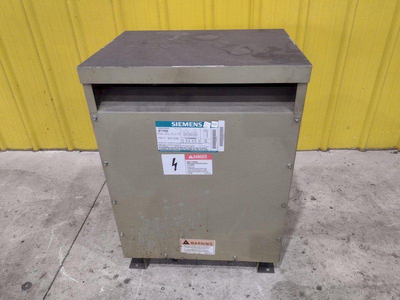 30 KVA SIEMANS MODEL #3F1Y030 480 V - 240V ELECTRIC TRANSFORMER: STOCK #23298