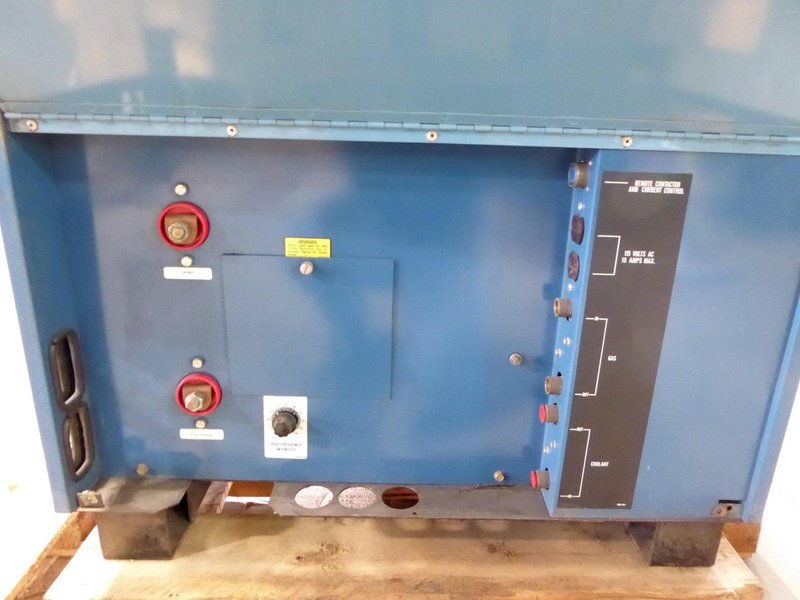 300 Amp Miller Synchrowave 300 Welder