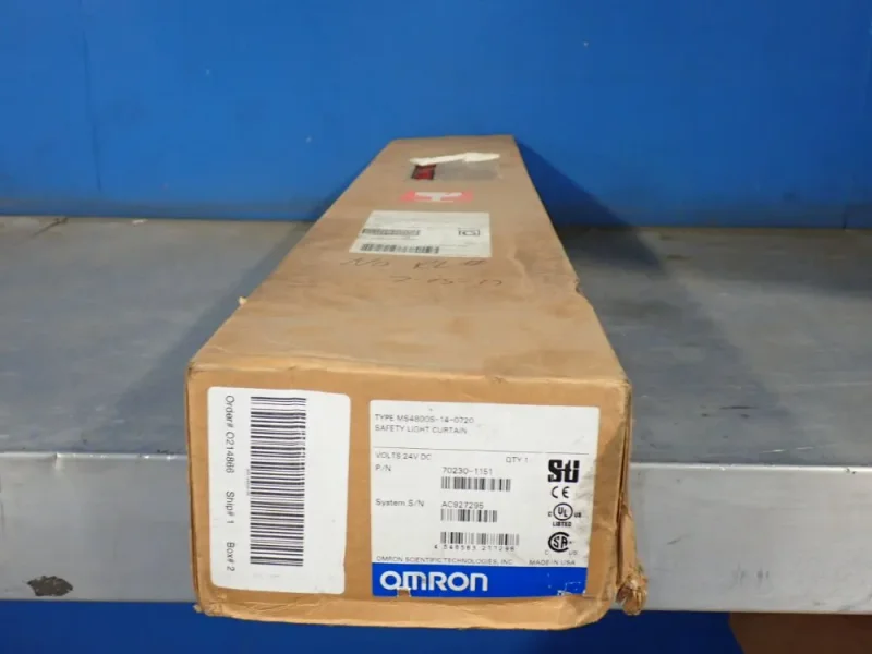 OMRON TYPE MS4800S-14-0720 SAFETY LIGHT CURTAIN  -  70230-1151