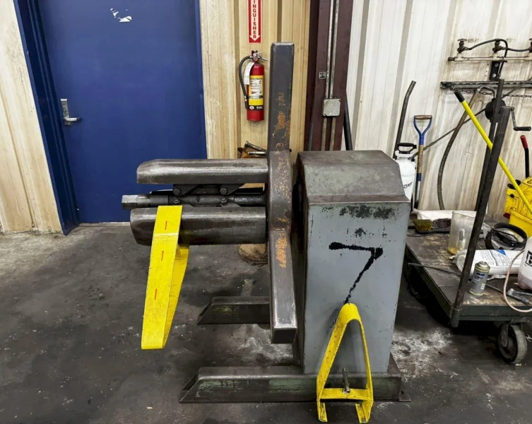 2,500 LB X 18&quot; AMERICAN MODEL 60 UNCOILER: YOBRO #23928