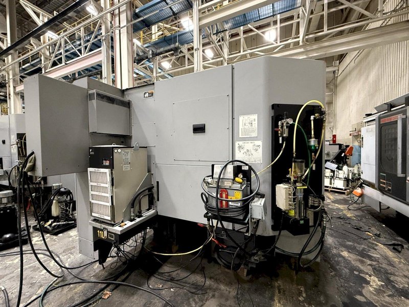 Mori Seiki NHX4000 400mm CNC HMC, 2012 – Tooling, ChipBlaster Coolant Filtration System, Chip Conveyor