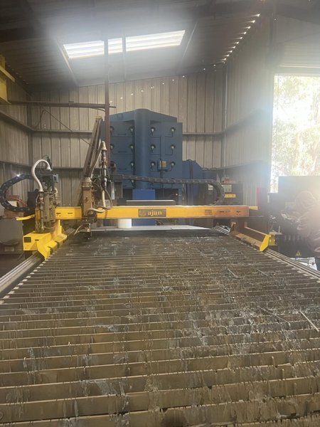 8′ x 20′ Ajan Plasma-Oxy Cutting Table, 2016 – Ajan PP 260A Power Source, 5 Axis