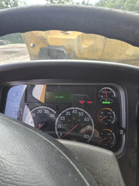 2018 Freightliner M2 1FVACWFB1JHJH4959