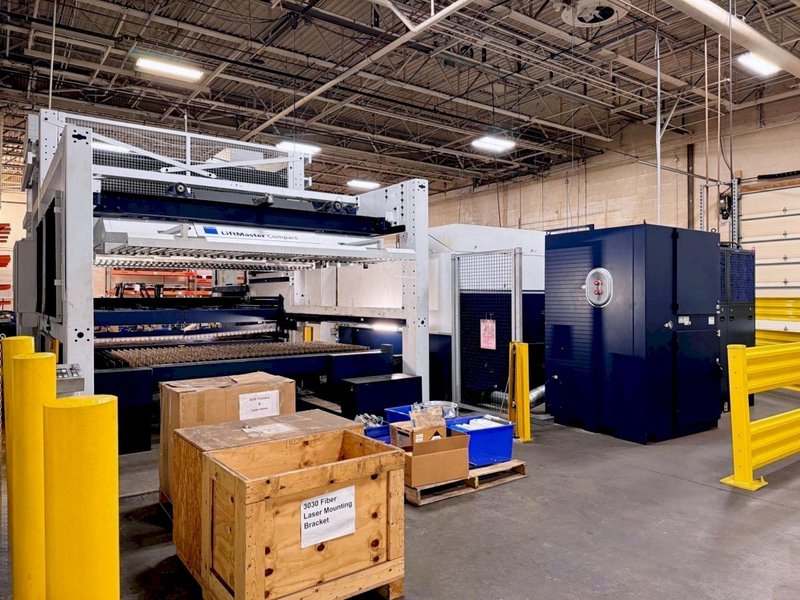 Trumpf TruLaser 3030 4kW Fiber Laser w/ TruStore 3030 A12 Automation