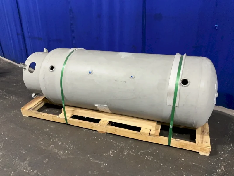 KAESER 230 GALLONS AIR TANK