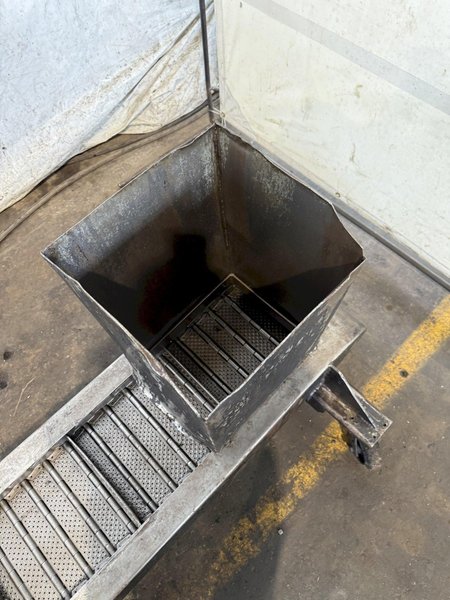 18' X 12" MAYFRAN CHIP CONVEYOR. STOCK # 0217426.