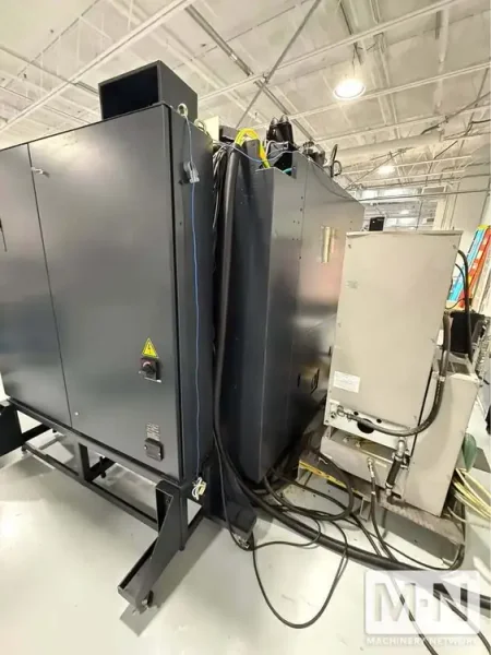 Makino V33 CNC Vertical Machining Center, 2004