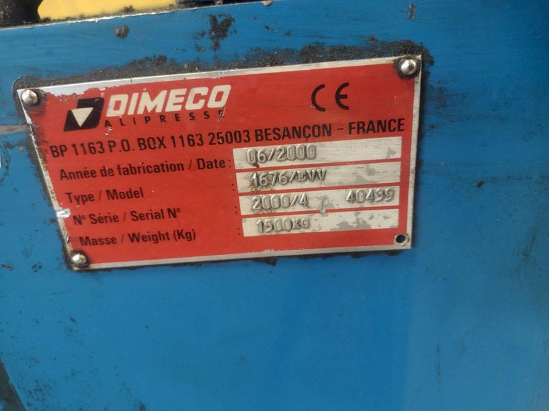 31" x .090" DIMECO MODEL #1676EVV 7 ROLL POWERED STRIP STRAIGHTENER WITH PEELER ARM: STOCK 17225