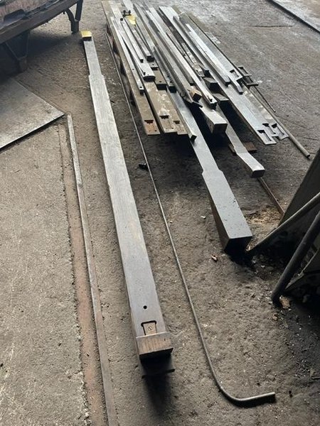 5&quot; X 60&quot; MITTS &amp; MERRILL MODEL #9B HYDRAULIC KEYSEATER: STOCK #76385
