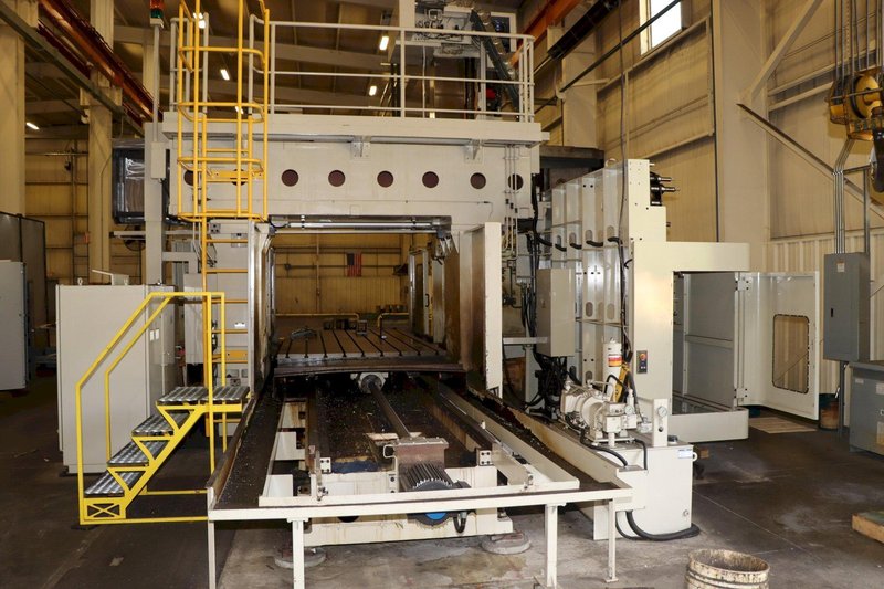 117" X 114" X 39" TOSHIBA MODEL MPE-2140 BRIDGE MILL: YOBRO #26305