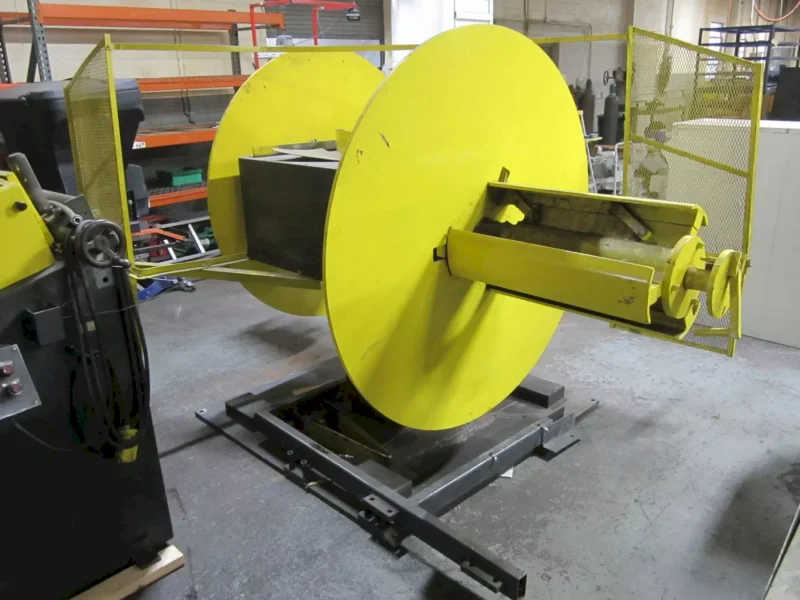 8,000 LBS X 24" COE MODEL #CPR-DE DOUBLE END PULL OFF COIL REEL UNCOILER: YOBRO #24985