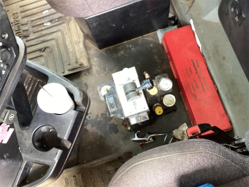 2022 Mack Granite 64F 1M2GR4TC0NM001422