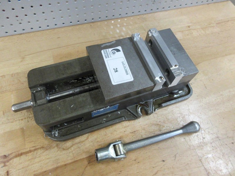 Kurt D675 6&quot; Machine Vise with Aluminum Soft Jaws and Handle- Auction Item