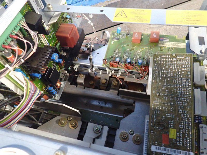 SIEMENS AC DRIVE  -  6SE7032-1EG20-Z