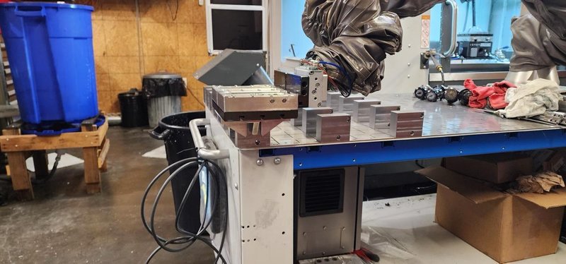 Versabuilt Mill Automation System, 2022 – UR-10E Cobot