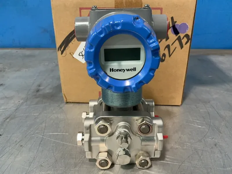 Honeywell 50 Psi Differential Pressure Transmitter - Std810-e1hn6as-1-a-chc-11s-a-20a6-00-0000