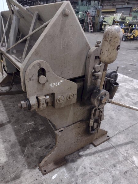 8&#039; x 1/4&quot; CHICAGO DREIS &amp; KRUMP POWERED APRON BRAKE: STOCK 23704
