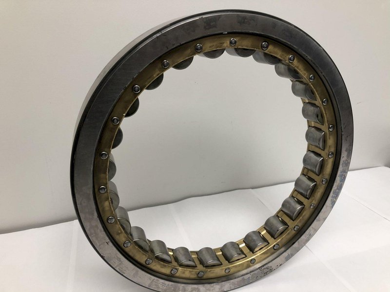 NSK RC-25 MODEL NU1052 COMPLETE CYNDRICAL BEARING: STOCK #14297