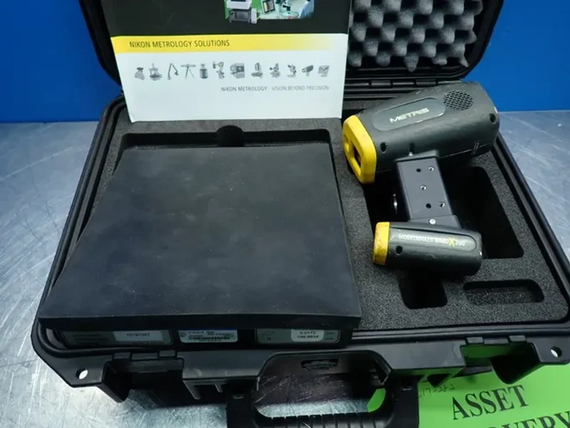 NIKON MODELMAKER MMDX200 HANDHELD LASER SCANNER  -  MMDX200