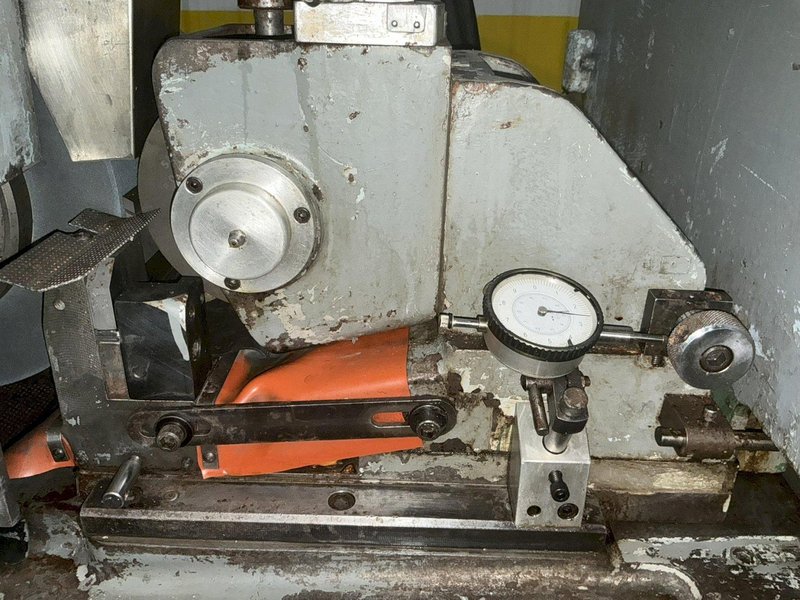 1.5" ROYAL MASTER MODEL #TG-12 PRECISE O MATIC CENTERLESS GRINDER: YOBRO #25278
