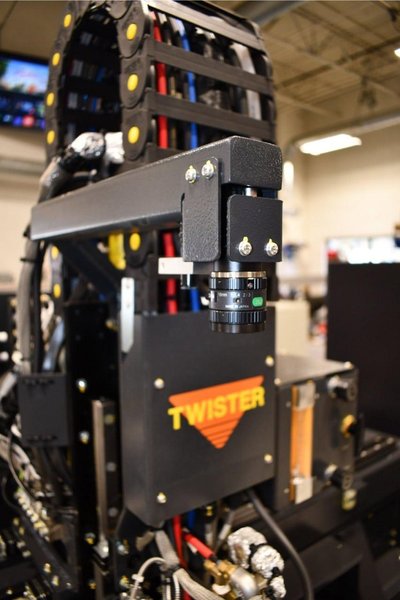 6′ x 12′ Komatsu TFP612 3 Series CNC Plasma-Oxyfuel Cutting System, 2023 – Komatsu 300 Amp, With Warranty