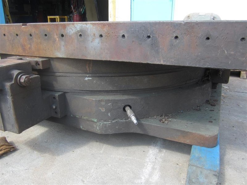 50&#039; X 60&#039; CINCINNATI AIR LIFT ROTARY TABLE: STOCK #57686
