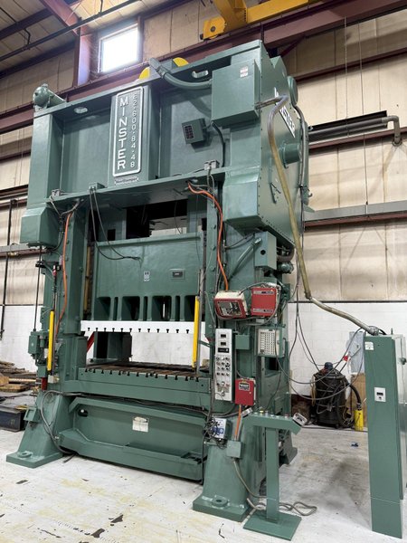 600-ton Minster E2-600-84-48 Hevi-Stamper Straight Side Metal Stamping Press For Sale, Year 1987
