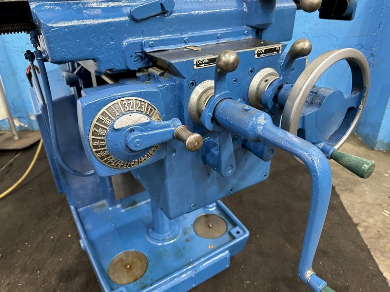 KEARNEY &amp; TRECKER MODEL #205 HORIZONTAL MILL: STOCK #77082