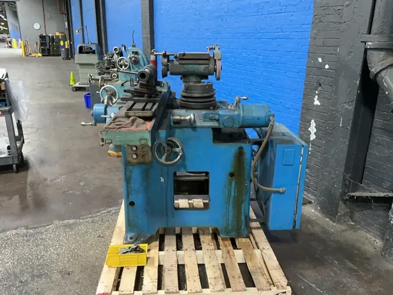 CINCINNATI 6” X 44” TOOL GRINDER