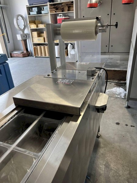 Rollstock RA200 Vacuum Packaging Thermoformer – 2022 – Roll-Fed, High-Speed Operation