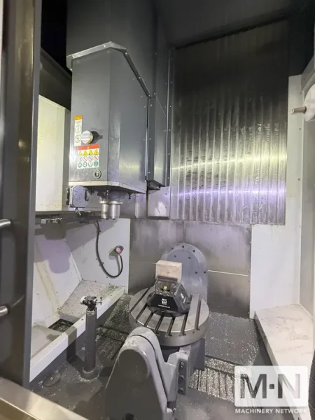 HAAS CNC 5-Axis UMC-750 CNC UMC, 2020 - 15k RPM Spindle