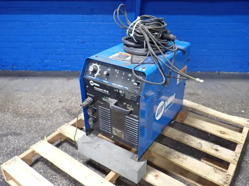 MILLER 150 WELDER  -  SYNCROWAVE 180 SD