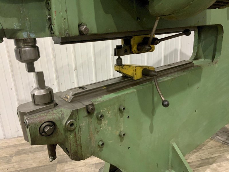 PULLMAX MODEL # P-9 NIBBLER: STOCK #80785