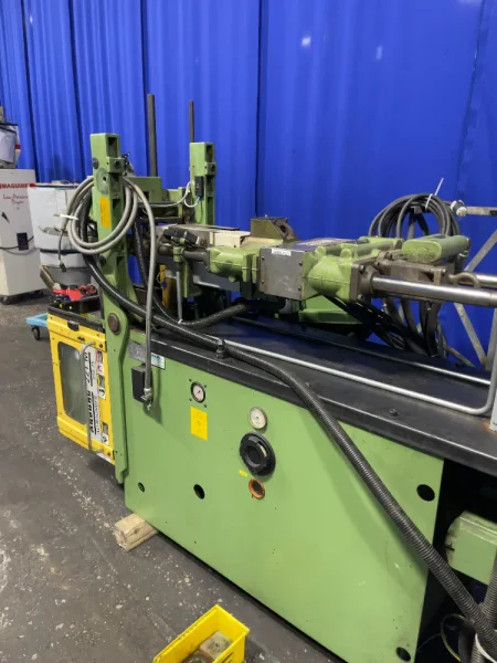 ARBURG 350 KN INJECTION MOLDER  -  221 M 350-75 U