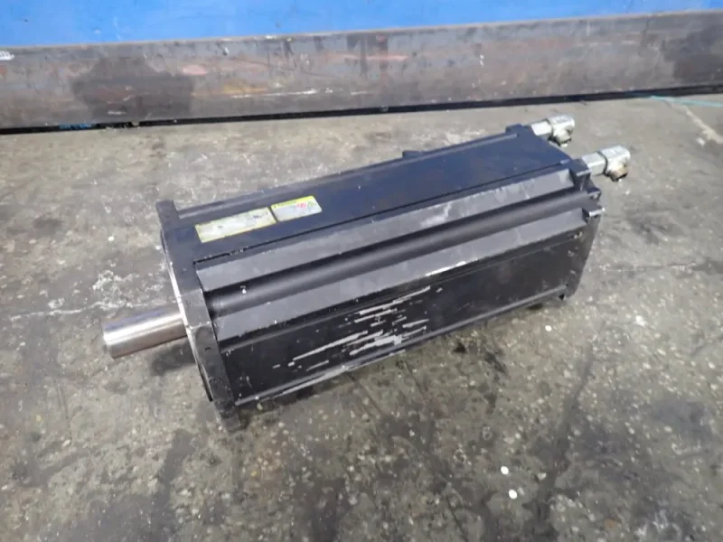 REXROTH SERVO MOTOR  -  MSK101E-0300-FN-MI-BG2-NNNN