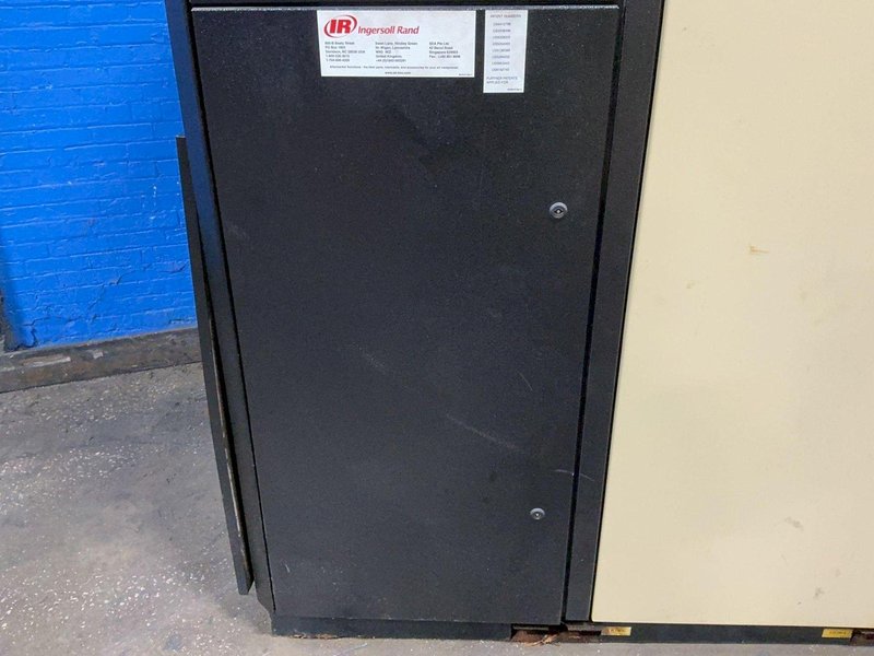 INGERSOLL RAND 150 PSIG AIR COMPRESSOR  -  IRN50H-0F