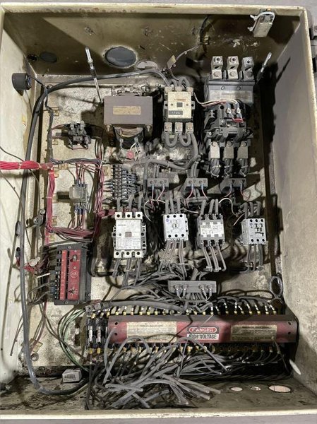 DYNARAD MODEL EC1700 1700# ELECTRIC RESISTANCE MELTING FURNACE WITH CONTROLS