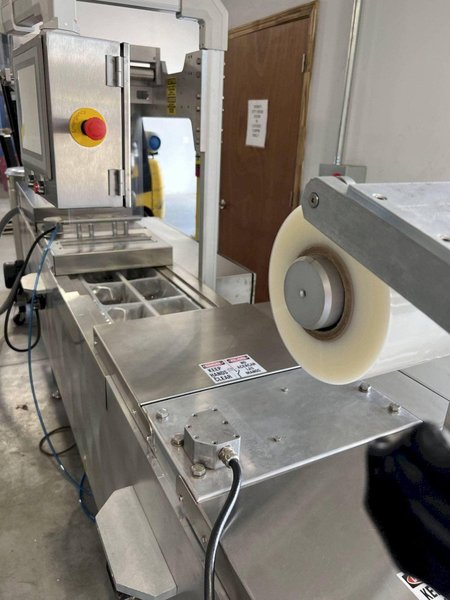 Rollstock RA200 Vacuum Packaging Thermoformer – 2022 – Roll-Fed, High-Speed Operation