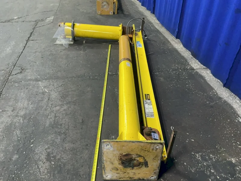 CONTRX 1/4 TON JIB CRANE