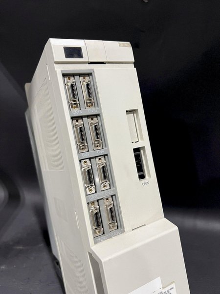 Mitsubishi CNC Spindle Drive Unit AC200V MDS-B-V2-4520 MDSBV24520