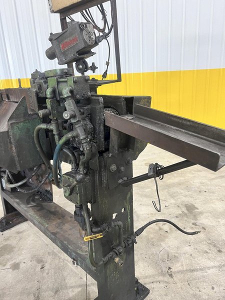 INFEED BILLET CONVEYOR WITH WILLIAMSON PYROMETER HEAT DETECTOR: STOCK #21084