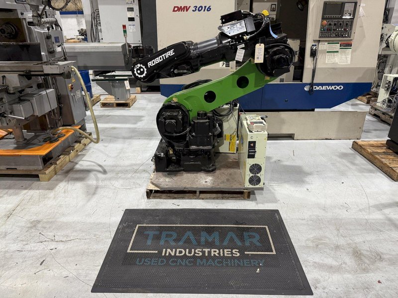 Kawasaki BX200L-C Used CNC Industrial Robot For Sale - 2021