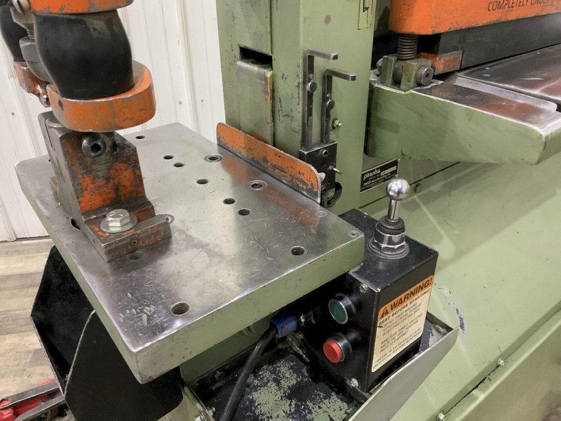 50 TON PIRANHA MODEL #P50 HYDRAULIC IRONWORKER: STOCK #80733