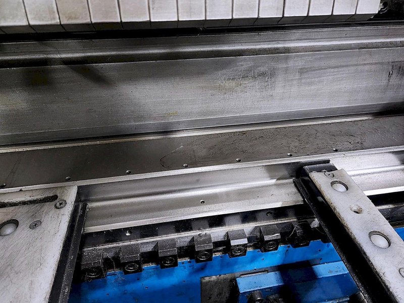 Finn Power Fbe5-200 Fast-Bend Panel Bender