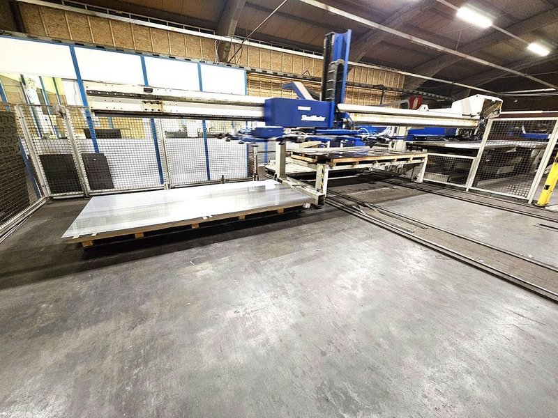 Trumpf Trumatic laserpress 600L-1600