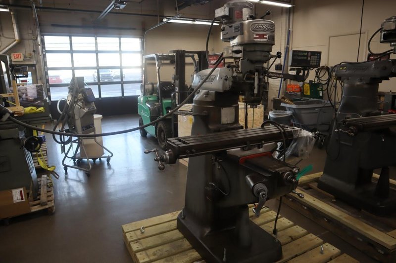 Bridgeport 1J Step Head Vertical Knee Mill, Sony 2-Axis DRO- Auction Item